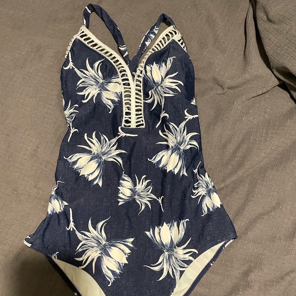 Roxy swimsuit